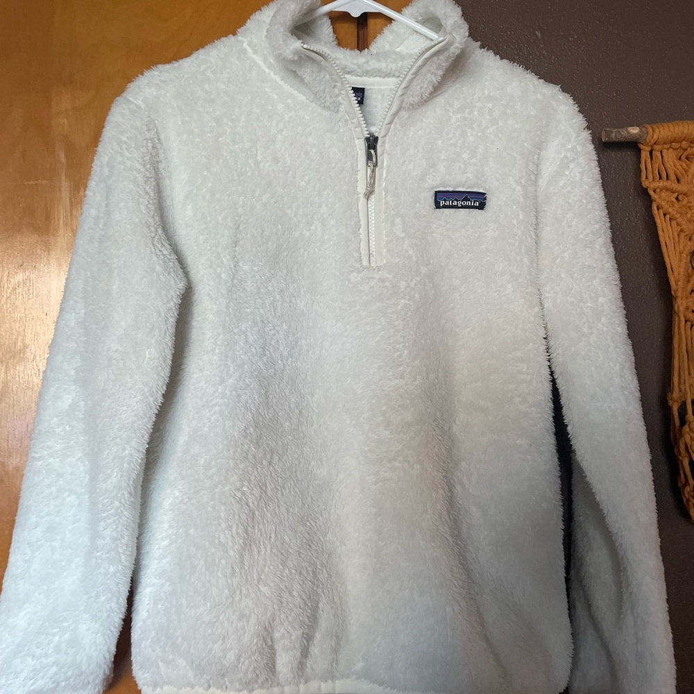 Patagonia Cream Fleece Jacket